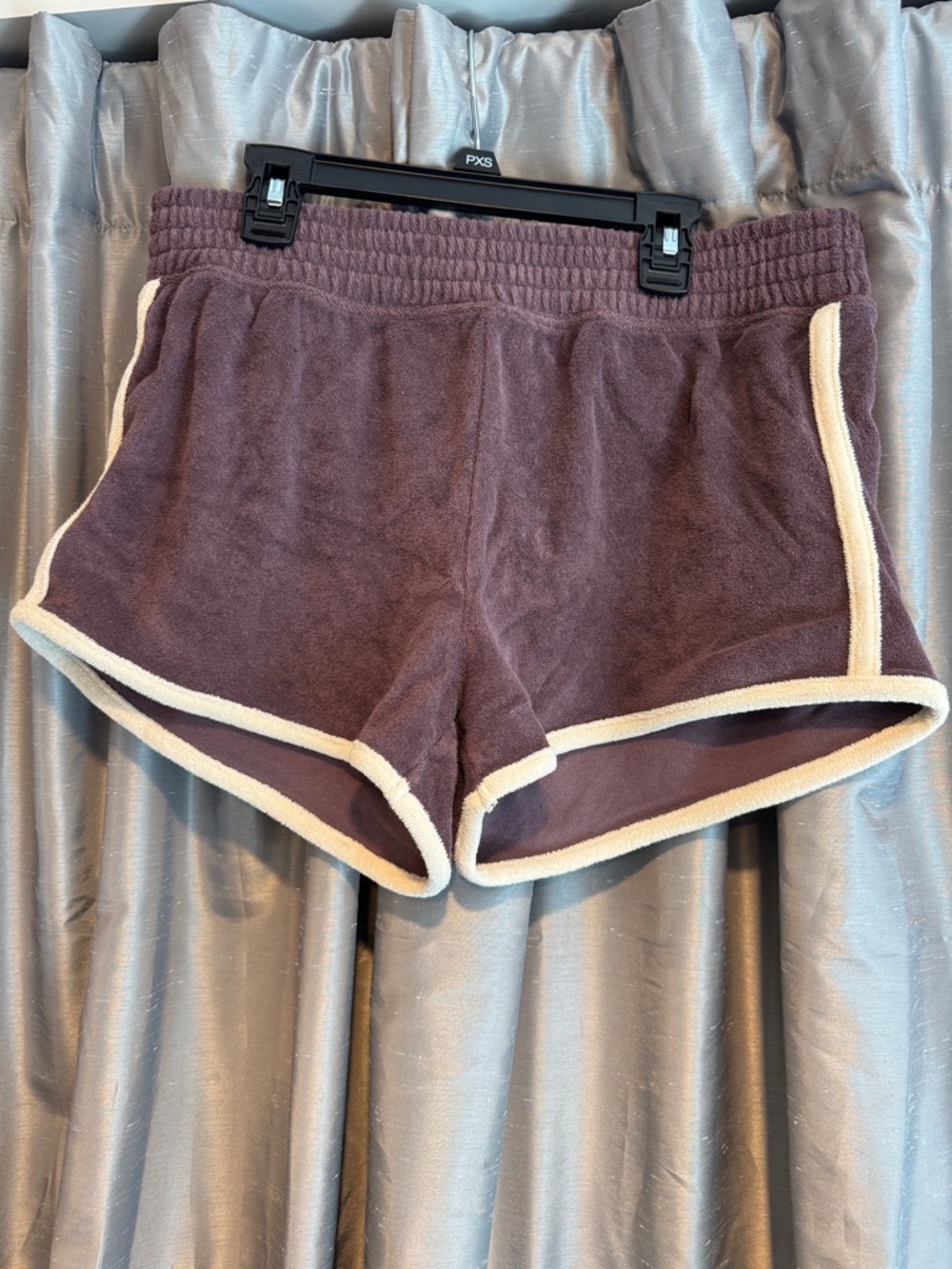 The Great Microterry Shorts in Vintage Mulberry size 2/Medium - Picture 2 of 5